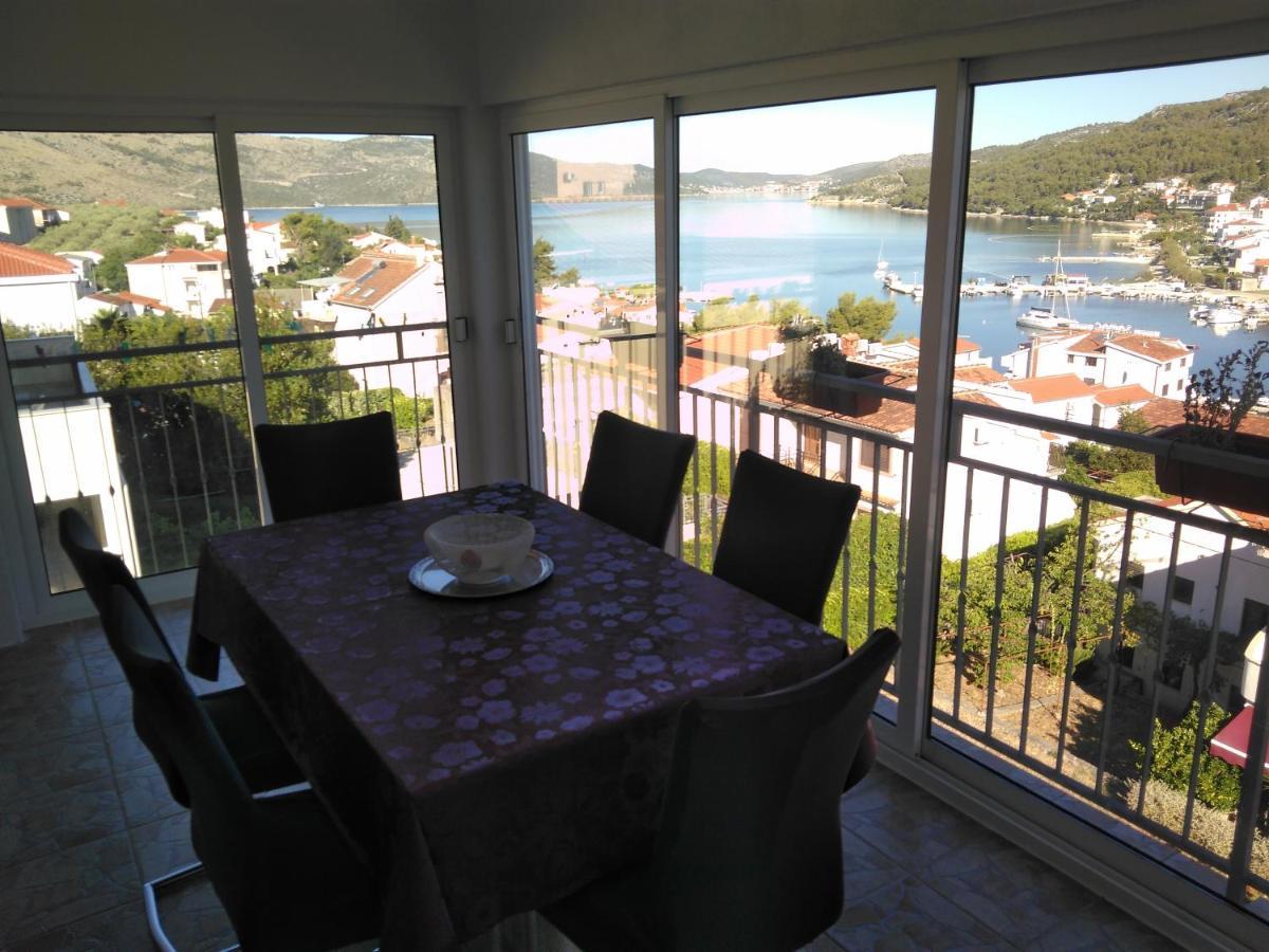 Apartments Mara Seget Vranjica Εξωτερικό φωτογραφία