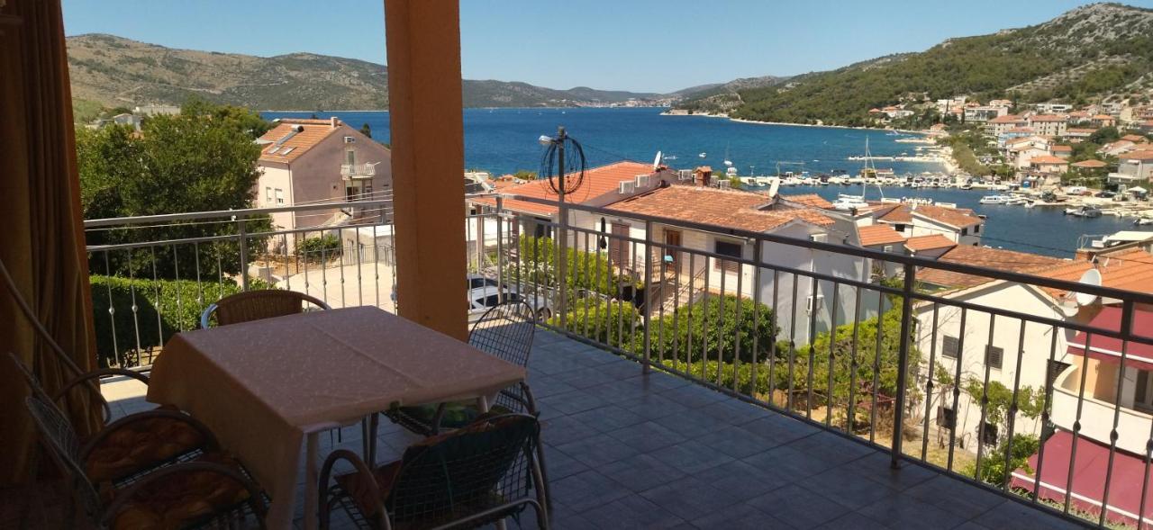 Apartments Mara Seget Vranjica Εξωτερικό φωτογραφία