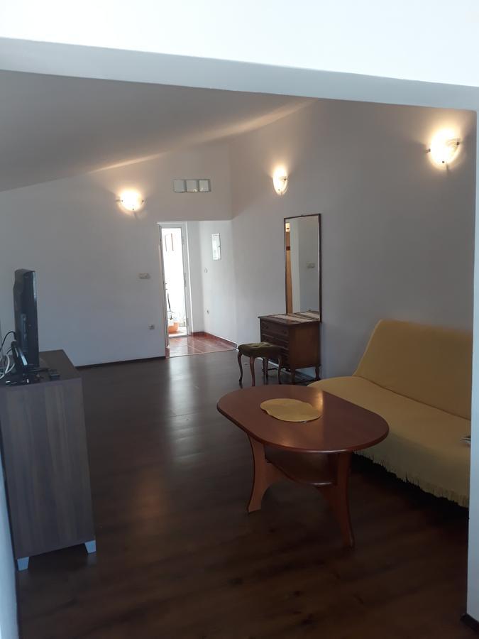 Apartments Mara Seget Vranjica Εξωτερικό φωτογραφία
