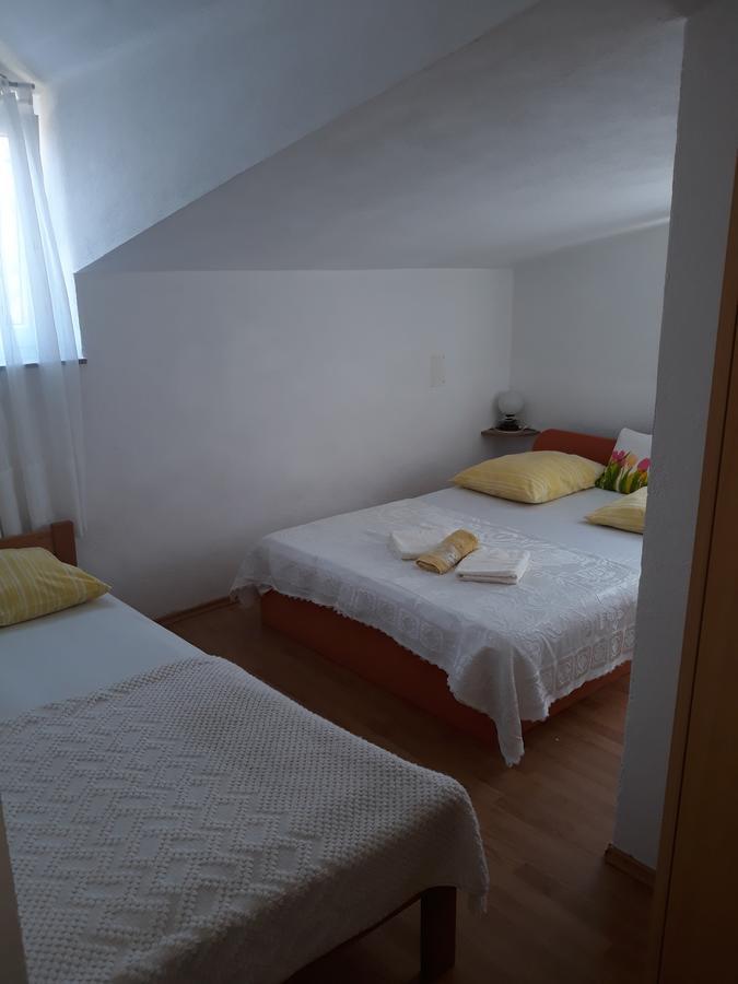 Apartments Mara Seget Vranjica Εξωτερικό φωτογραφία